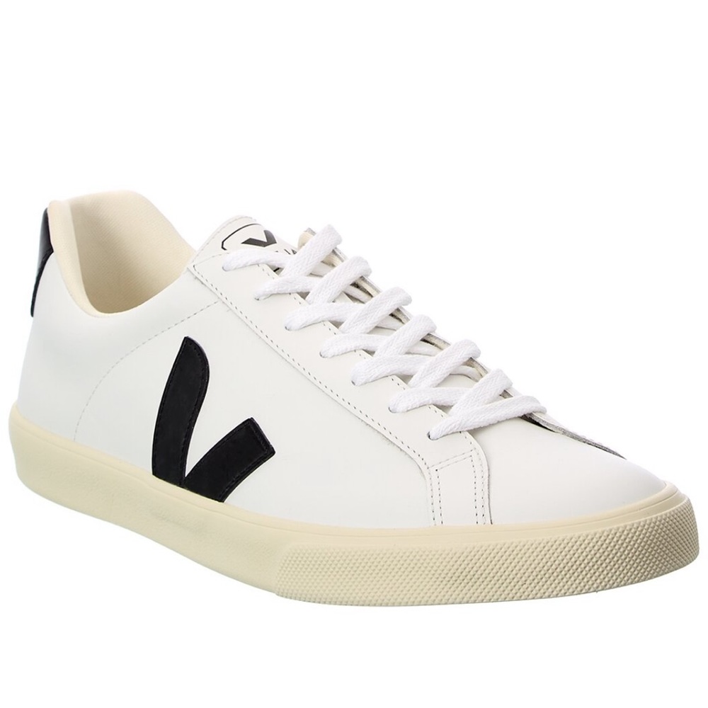 Veja logo lether